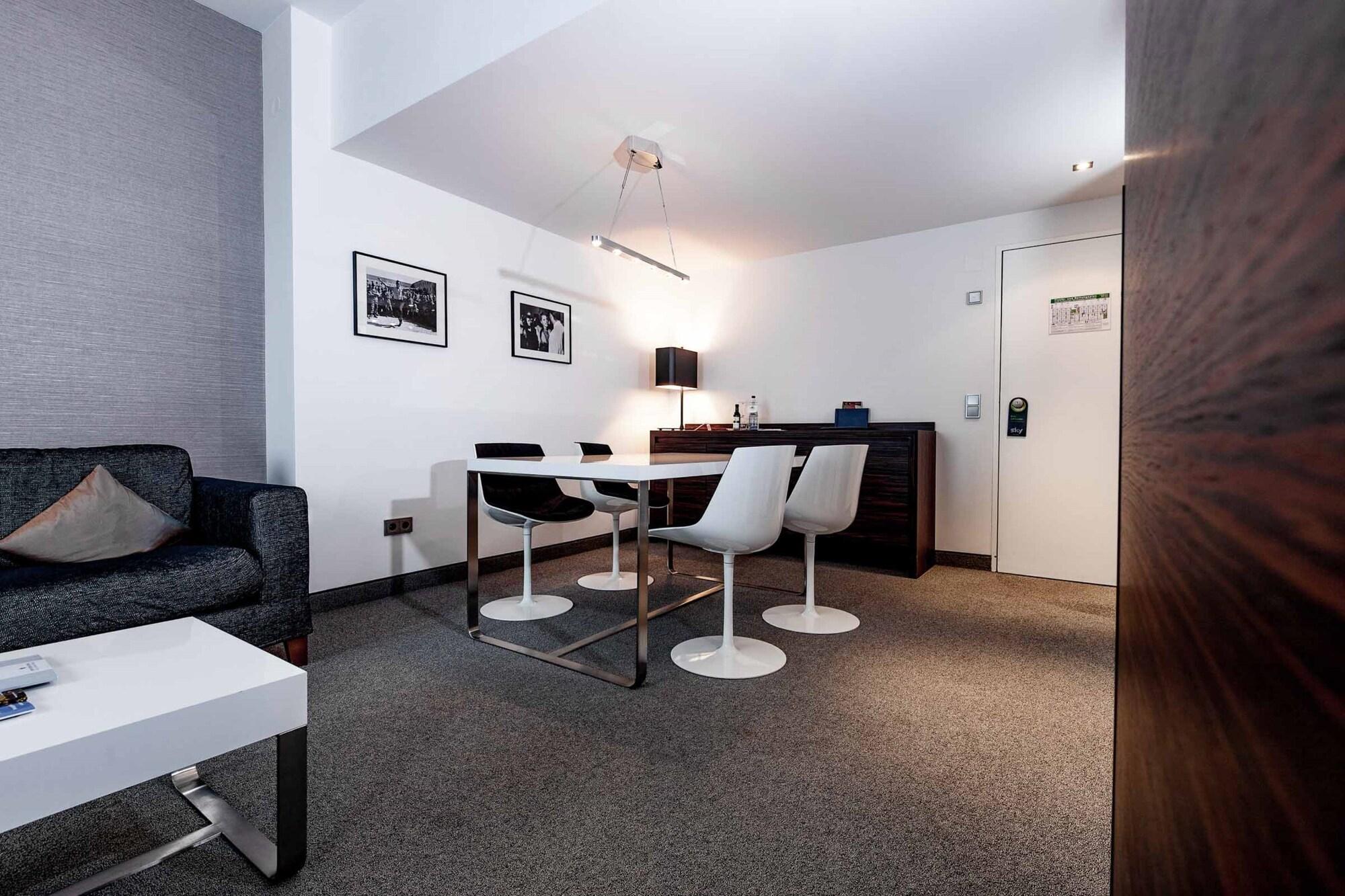 ท็อป คองเกรสโฮเทล ยุโรป Hotel สตุตการ์ต ภายนอก รูปภาพ